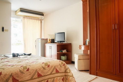 Ritratana Apartment Bangkok Exterior photo